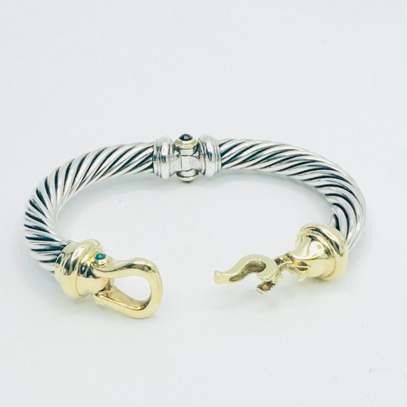 David Yurman 10mm Gold Buckle Bracelet With Garnet And Green Onyx - Picture 8 of 9